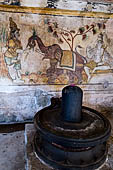 The great Chola temples of Tamil Nadu - The Brihadishwara Temple of Thanjavur. Linga with Nayaka painting on the inside wall of the cloister. 